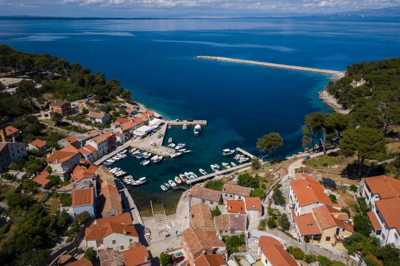 Holiday Home Villa Esperanca Вели-Лошинь Экстерьер фото