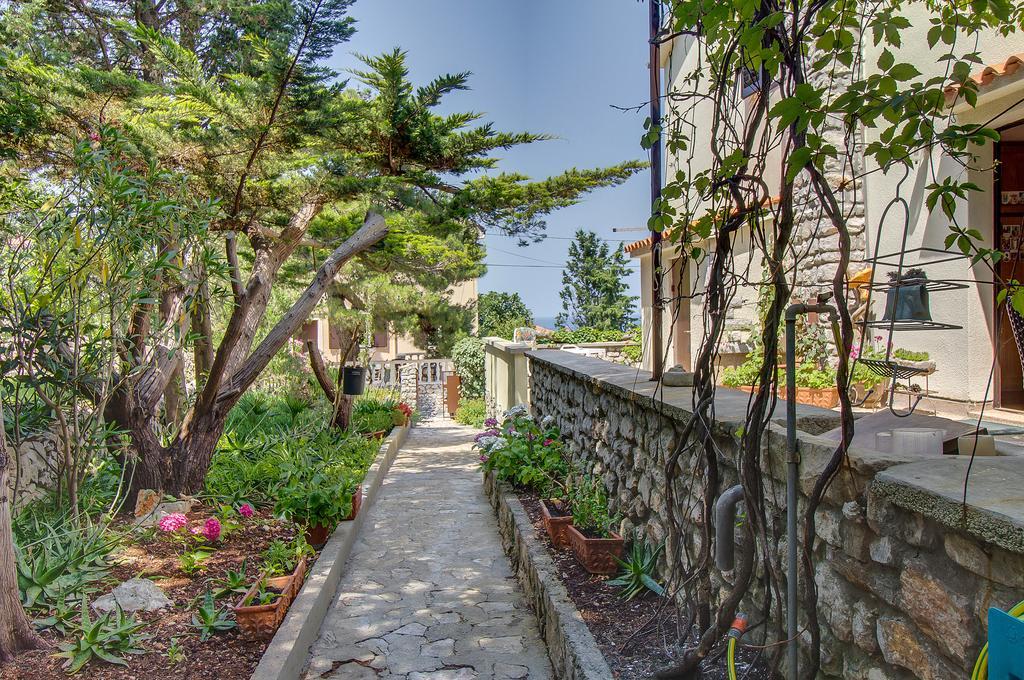 Holiday Home Villa Esperanca Вели-Лошинь Экстерьер фото